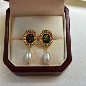 Gold Pearl Drop Earrings | Clip-On Earrings | Vintage Elegant Gift for Her